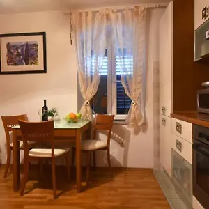 https://cozy-adorable-apartment-elizabeta.splithotels.org